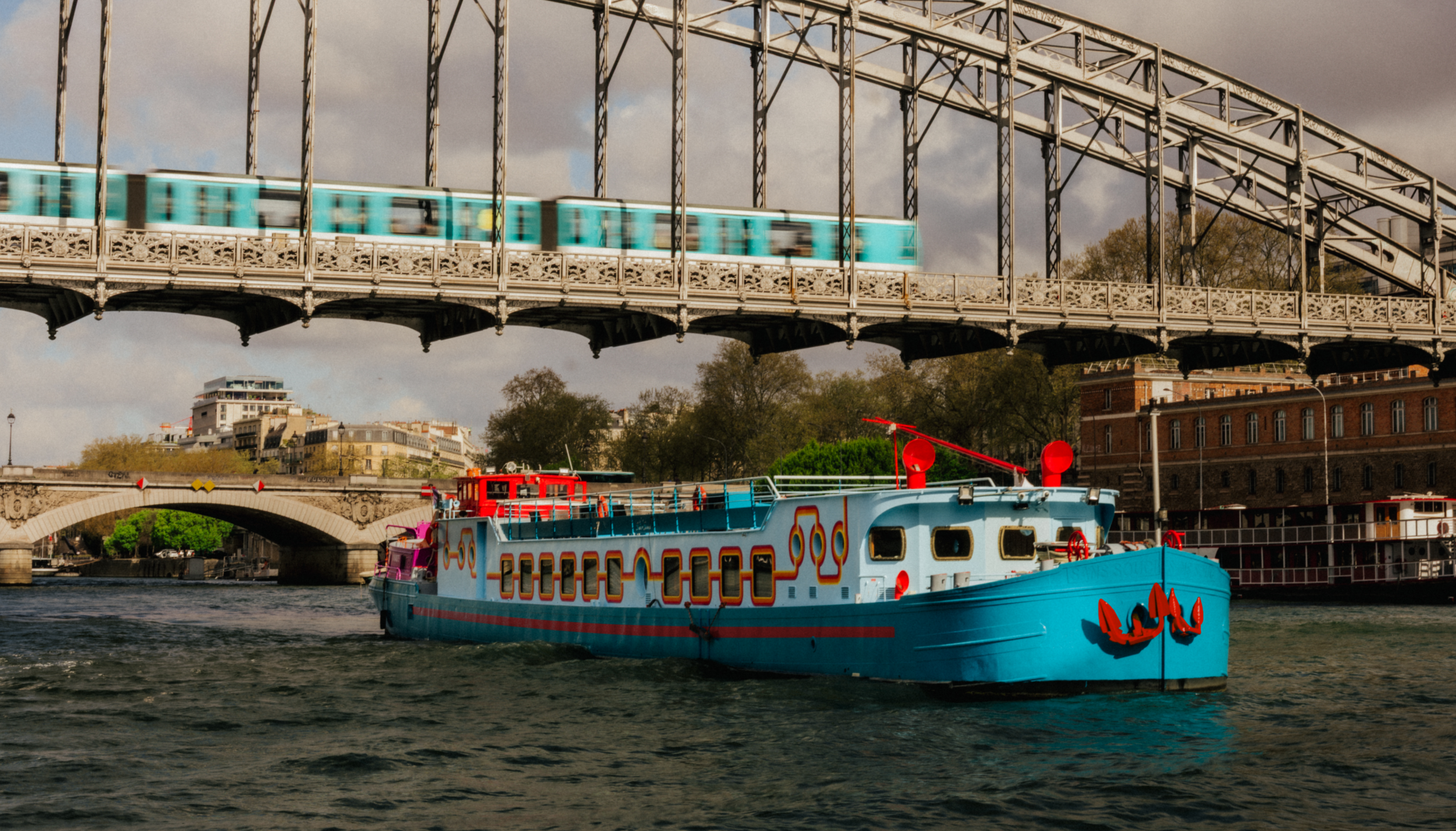 Les péniches de Paris